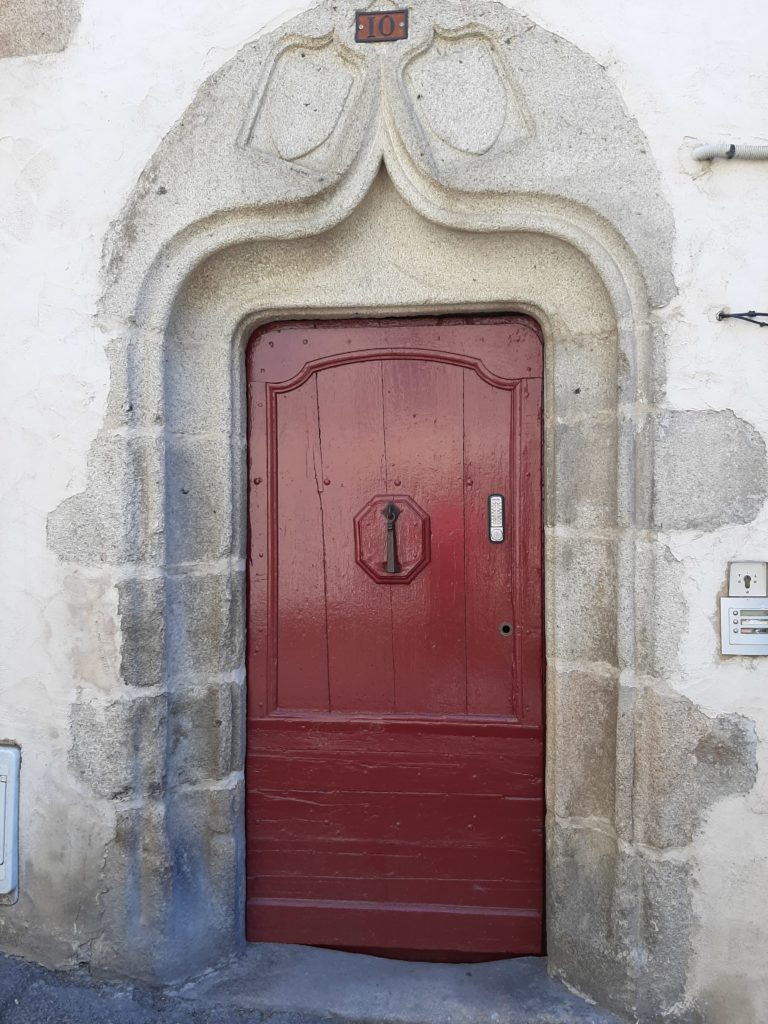 porte Tulle